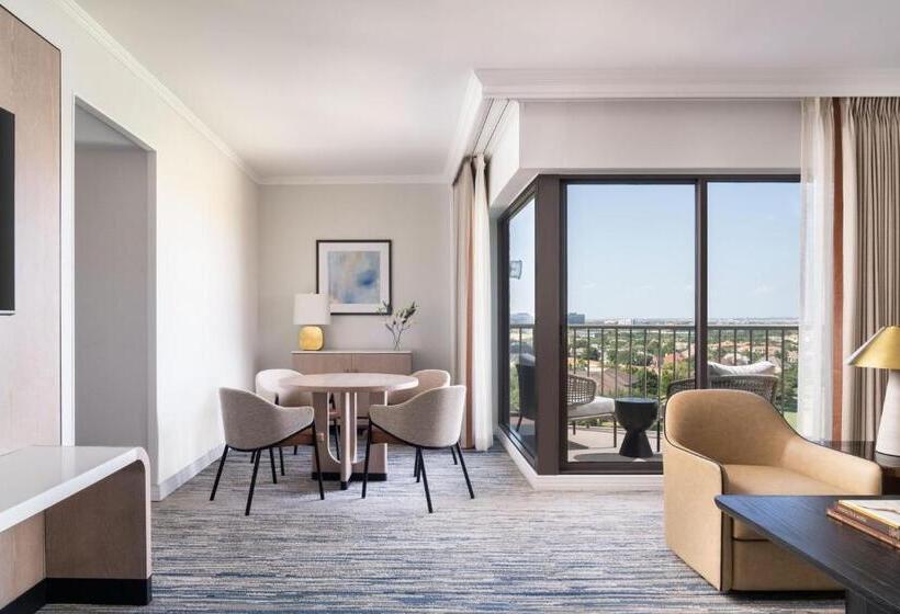 带大床的套房, The Ritz Carlton Dallas, Las Colinas