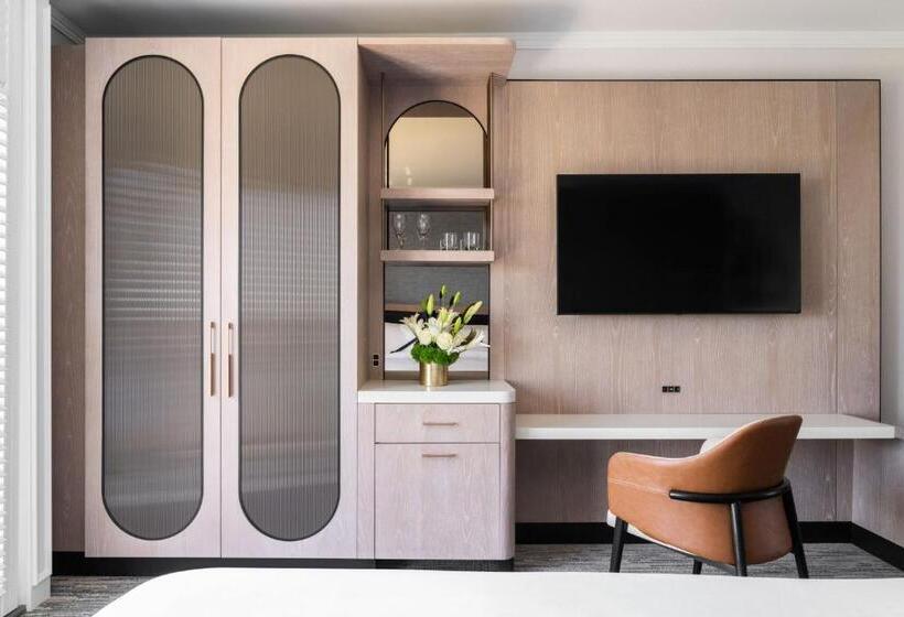 带大床的套房, The Ritz Carlton Dallas, Las Colinas