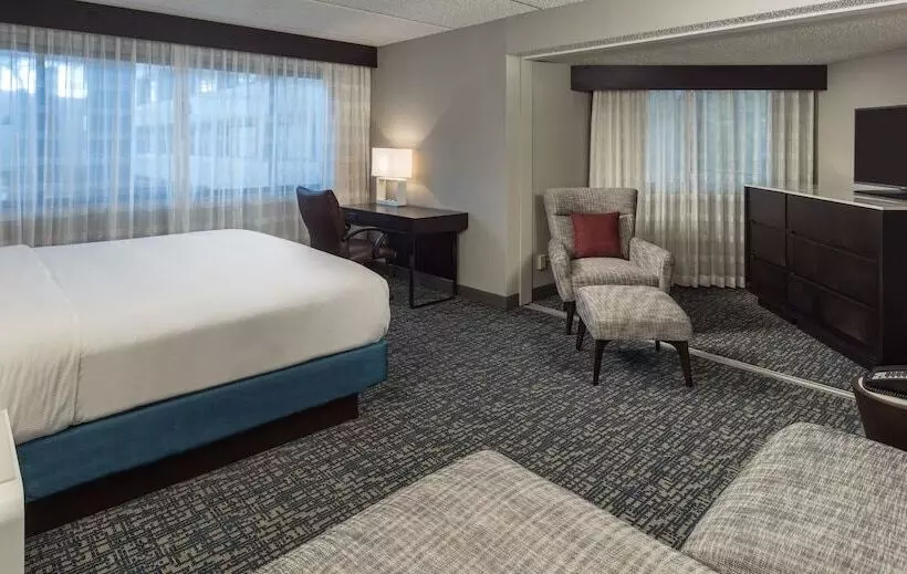 سوئیت جونیور با تخت بزرگ, Doubletree By Hilton Hotel Austin Northwest Arboretum