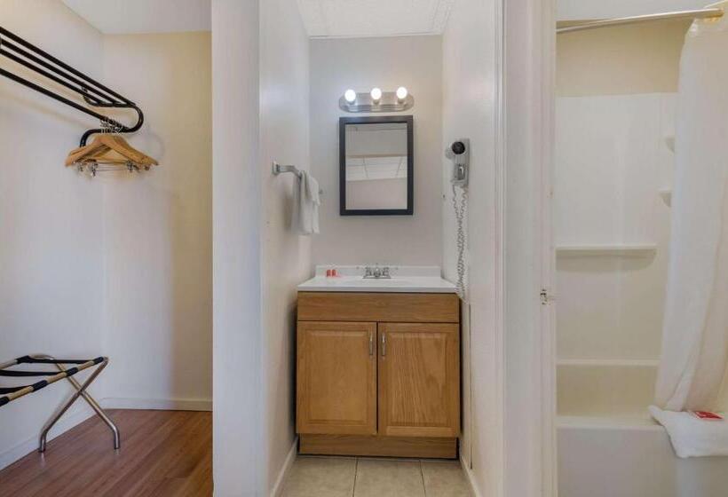 חדר סטנדרט, Baymont By Wyndham Iron Mountain