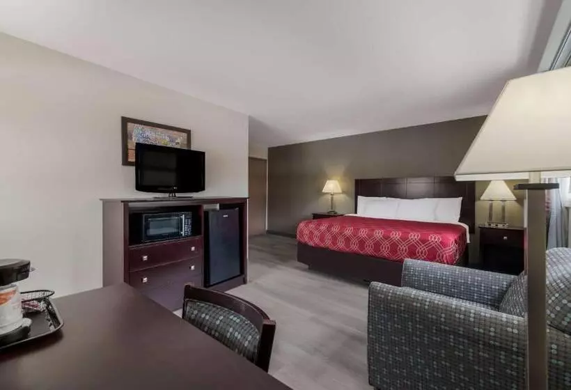 اتاق استاندارد با تخت بزرگ, Baymont By Wyndham Iron Mountain