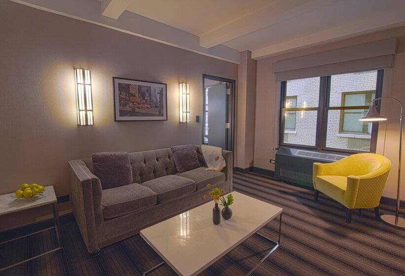 套房, Edison Times Square