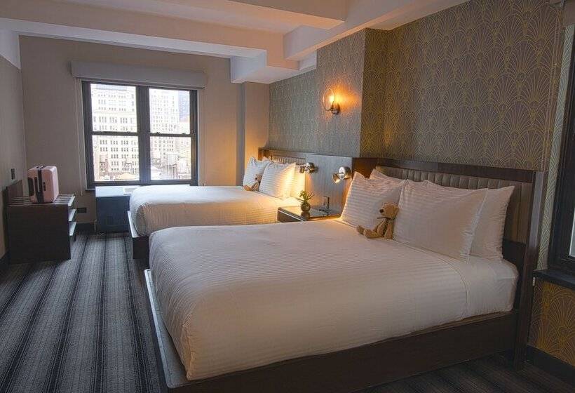 带2个双人床的标准工作室, Edison Times Square