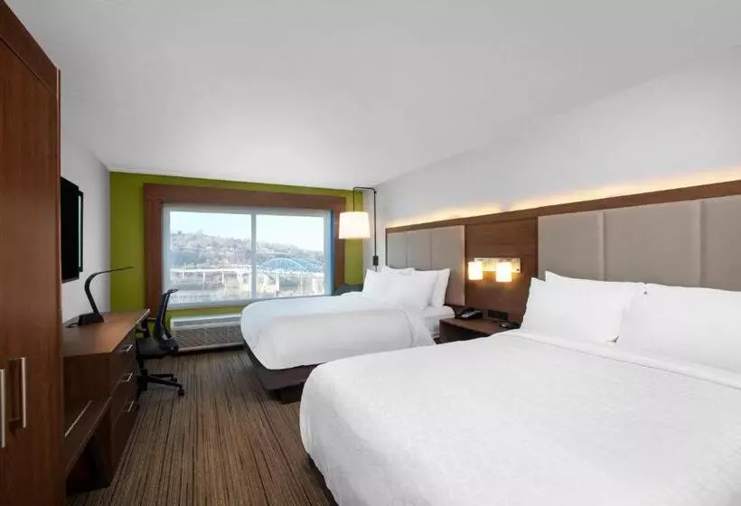 اتاق استاندارد با 2 تخت دوبل, Holiday Inn Express Charleston Civic Center, An Ihg