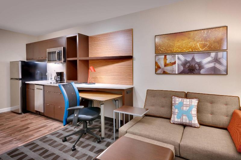 스탠다드 룸 킹사이즈 침대, Holiday Inn Washington College Pk I 95