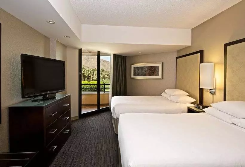 プールビュースイート, Hyatt Palm Springs