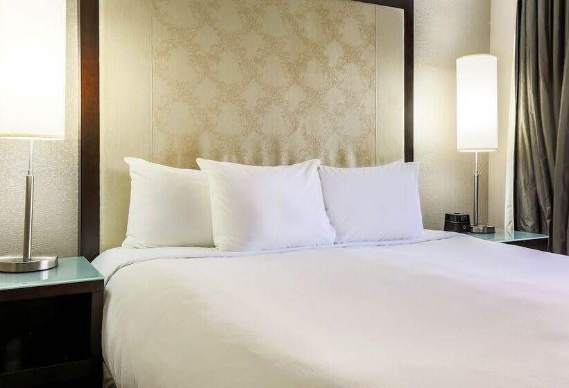 جناح إدارى, Hyatt Palm Springs