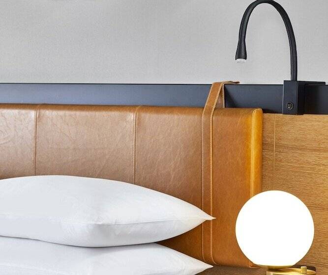 Люкс, Hyatt Regency Atlanta