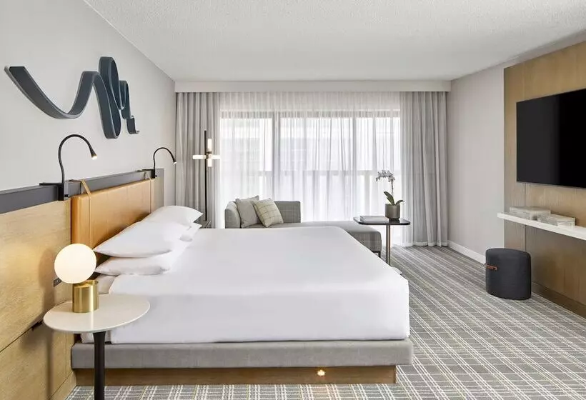 سوییت, Hyatt Regency Atlanta
