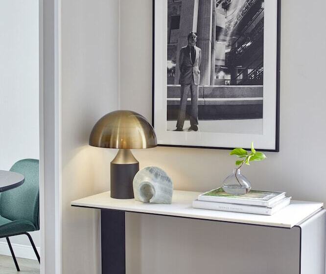 Люкс, Hyatt Regency Atlanta