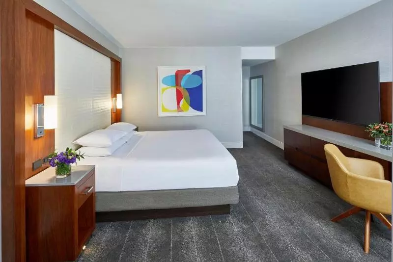 اتاق استاندارد با تخت بزرگ, Hyatt Regency Atlanta