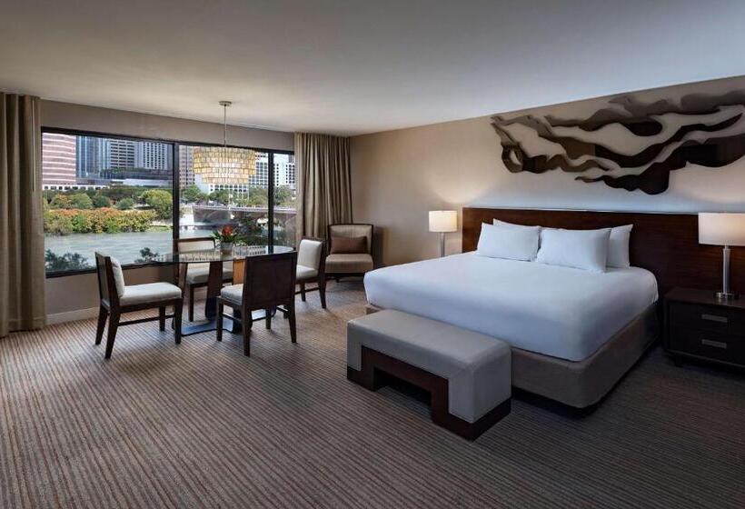 Standard studio with river view, Hyatt Regency Austin