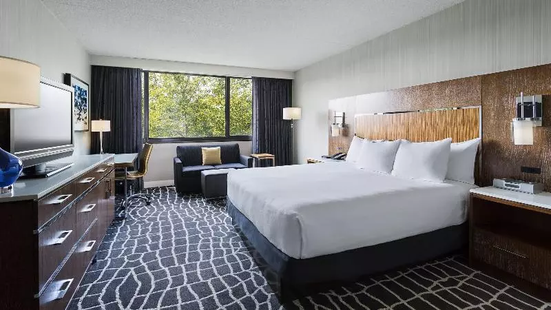 キングサイズベッドのスタンダードルーム, Hyatt Regency Princeton