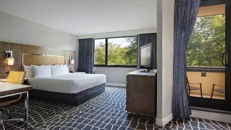 キングサイズベッドのスタンダードルーム, Hyatt Regency Princeton