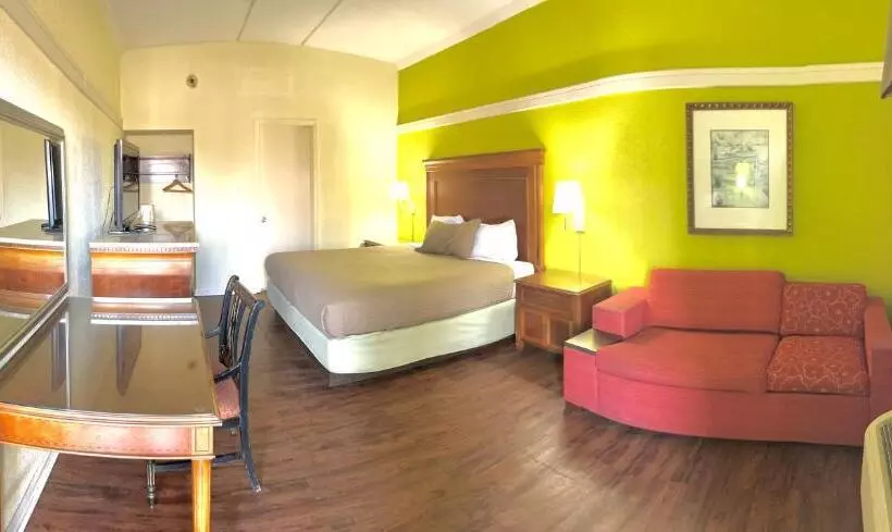 اتاق استاندارد با تخت بزرگ, M Morgantown   Wvu Area