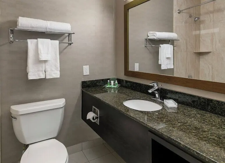 デラックスルーム, Holiday Inn West Covina, An Ihg