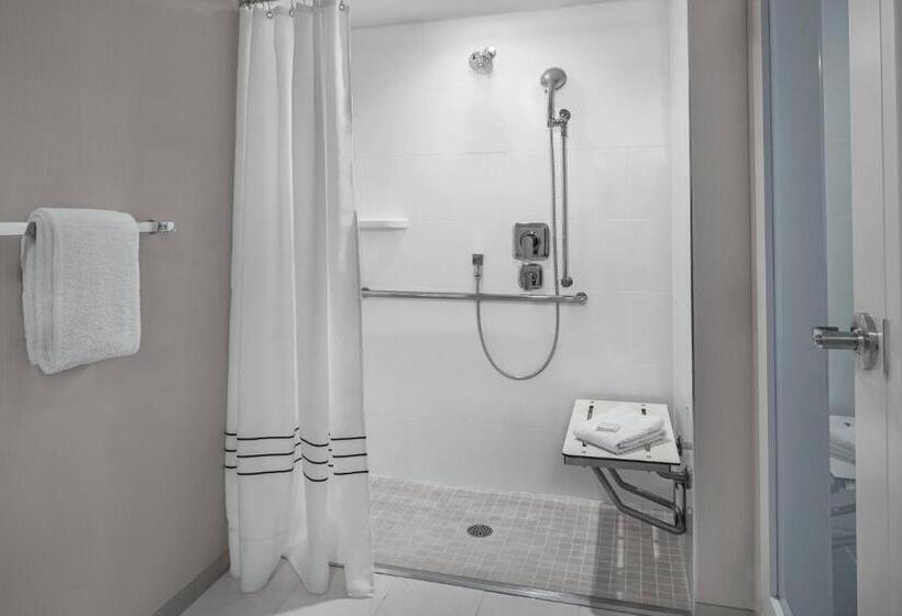 스탠다드 룸 킹사이즈 침대, Pleasanton Marriott