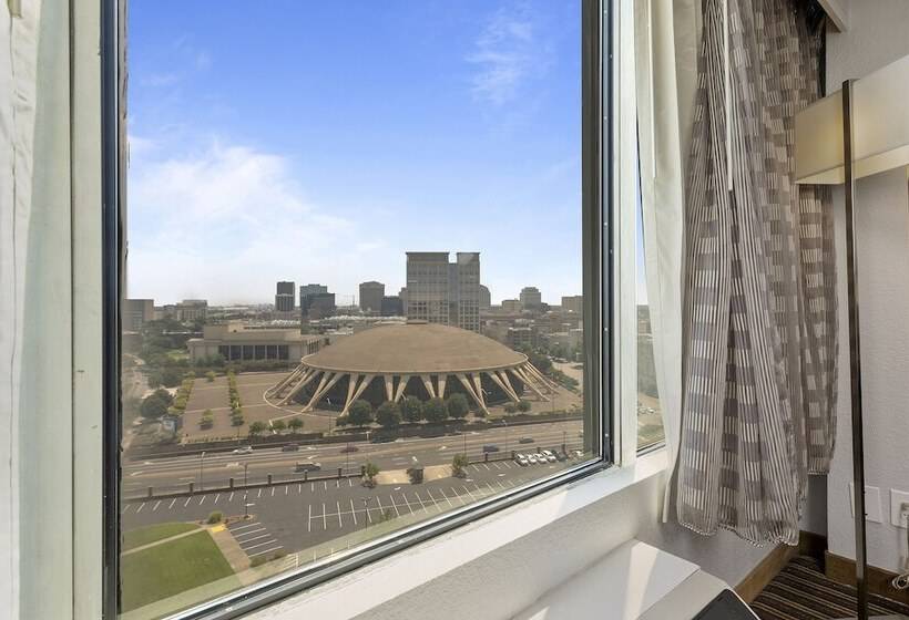Номер Deluxe Кровать Кинг, Wyndham Garden Norfolk Downtown