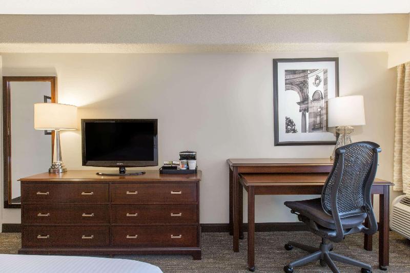 חדר סטנדרט עם מיטת קינג, Wyndham Philadelphia Historic District