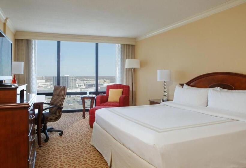 اتاق استاندارد با تخت بزرگ, Chicago Marriott Oak Brook