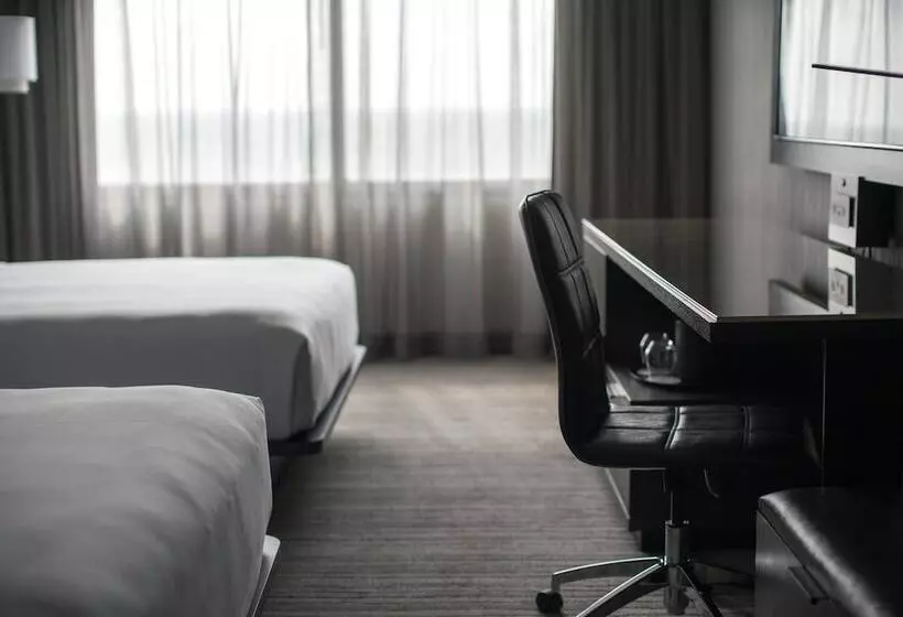 اتاق استاندارد با 2 تخت دوبل, Chicago Marriott Schaumburg