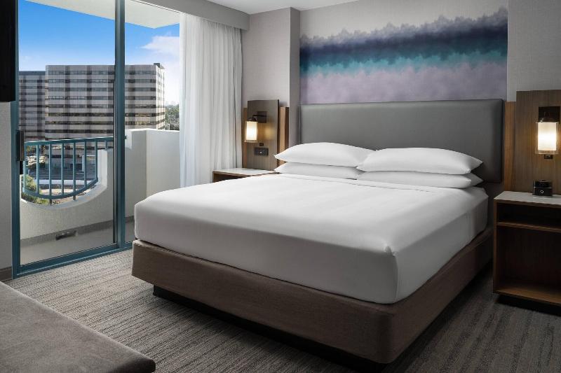 جناح سرير كينج, Costa Mesa Marriott