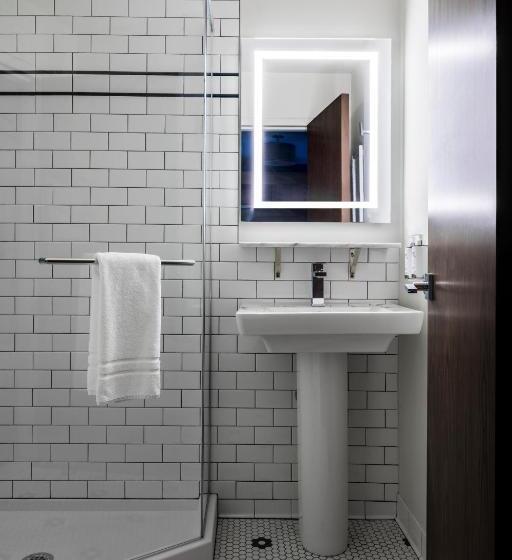 标准间, Found Hotel Boston Common