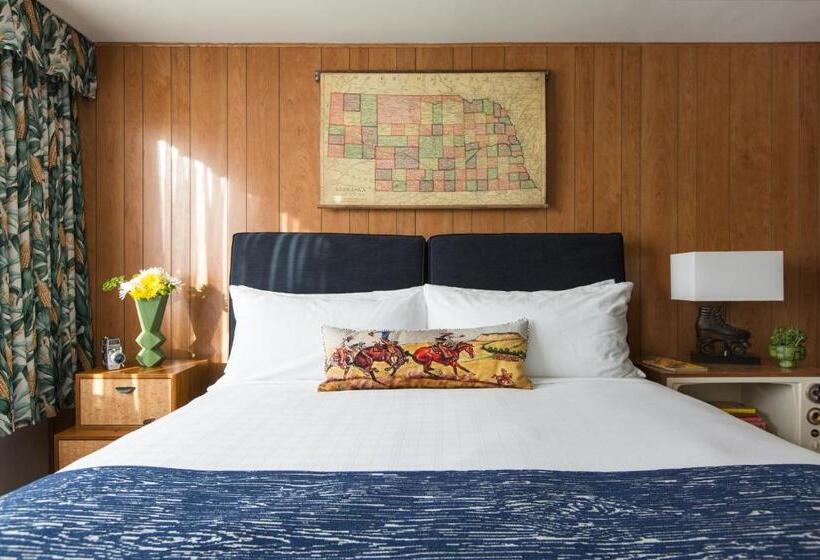 身障者適用キングサイズベッドルーム, Graduate By Hilton Lincoln