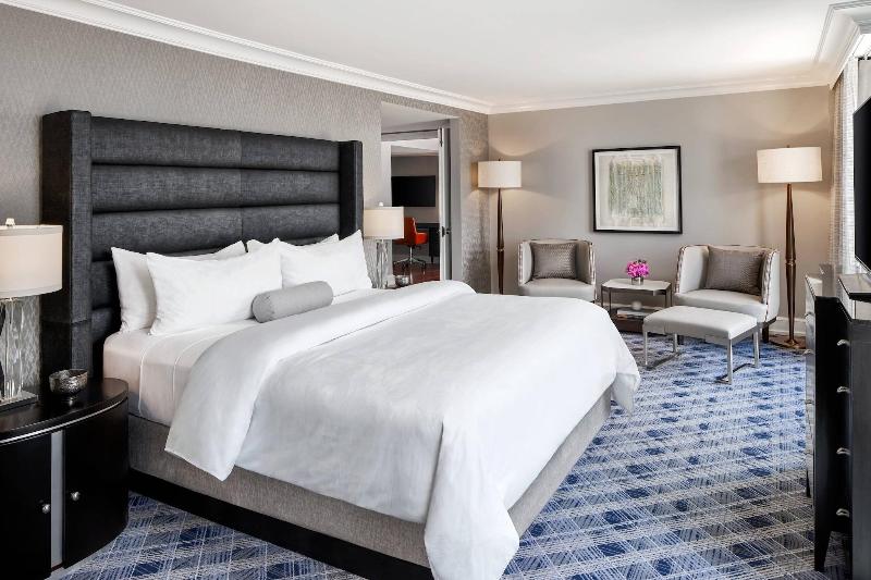 اتاق استاندارد با تخت بزرگ برای معلولان, Jw Marriott Washington, Dc