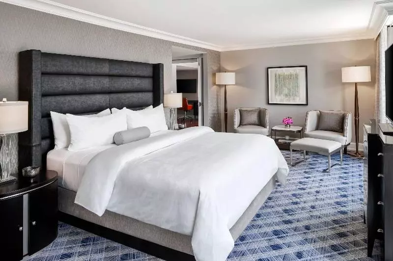 اتاق استاندارد با تخت بزرگ برای معلولان, Jw Marriott Washington, Dc