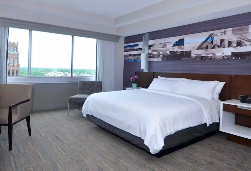 اتاق اجرایی, Kansas City Marriott Country Club Plaza