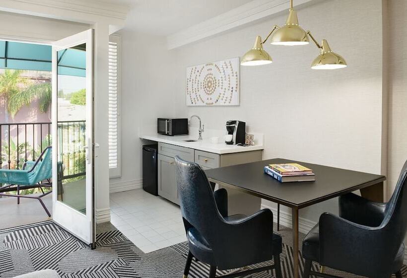 高级套房, Le Parc At Melrose