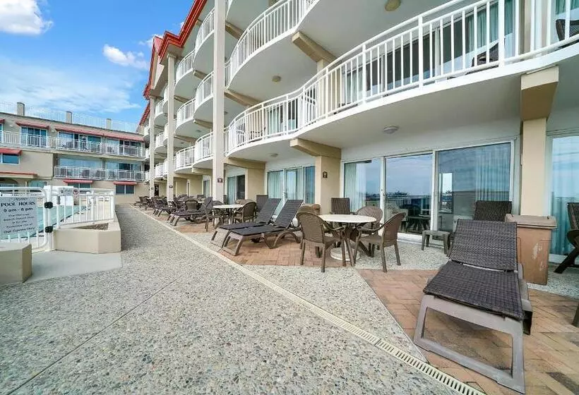 キングサイズベッドのスタンダードルーム, Montreal Beach Resort