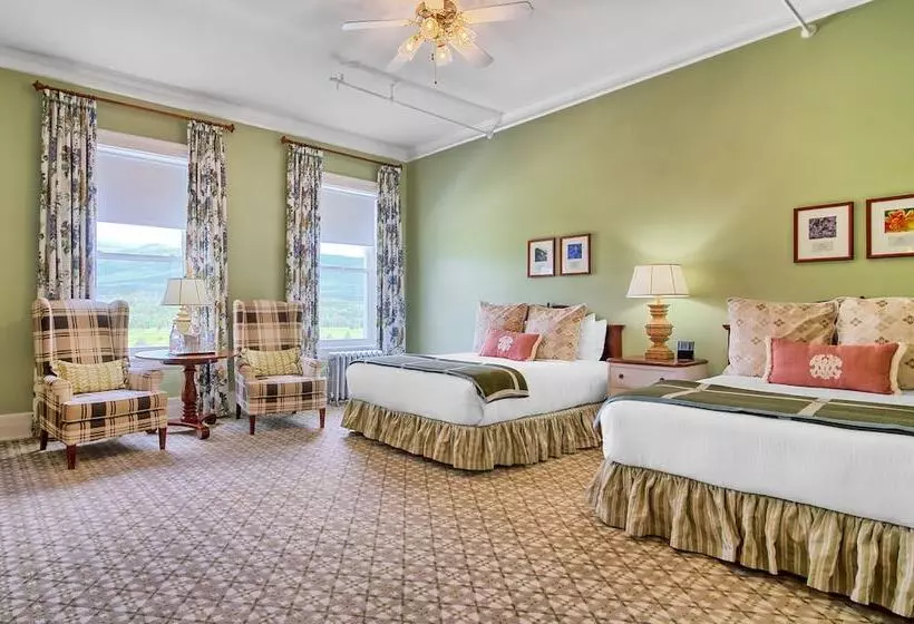 Deluxe Room, Omni Mount Washington Resort & Spa
