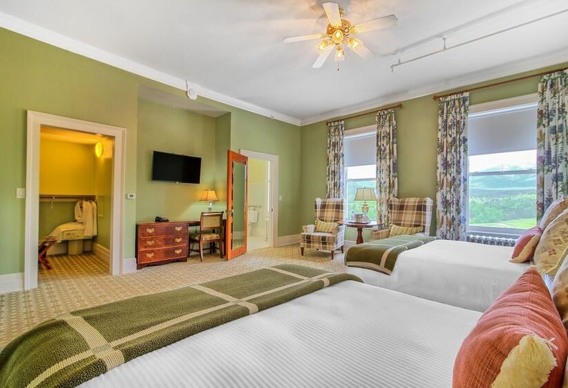 디럭스 룸, Omni Mount Washington Resort & Spa