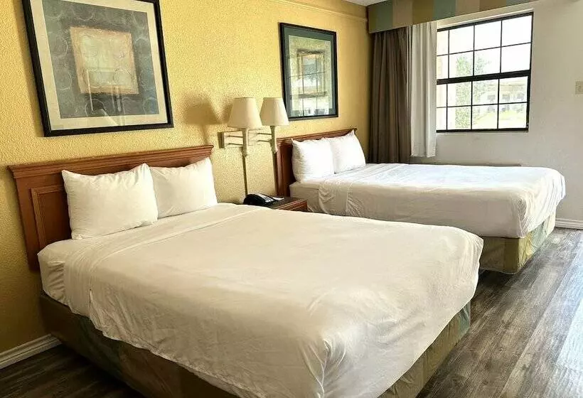 Standard-huone 2 Parivuodetta, Quality Inn Nacogdoches Near University
