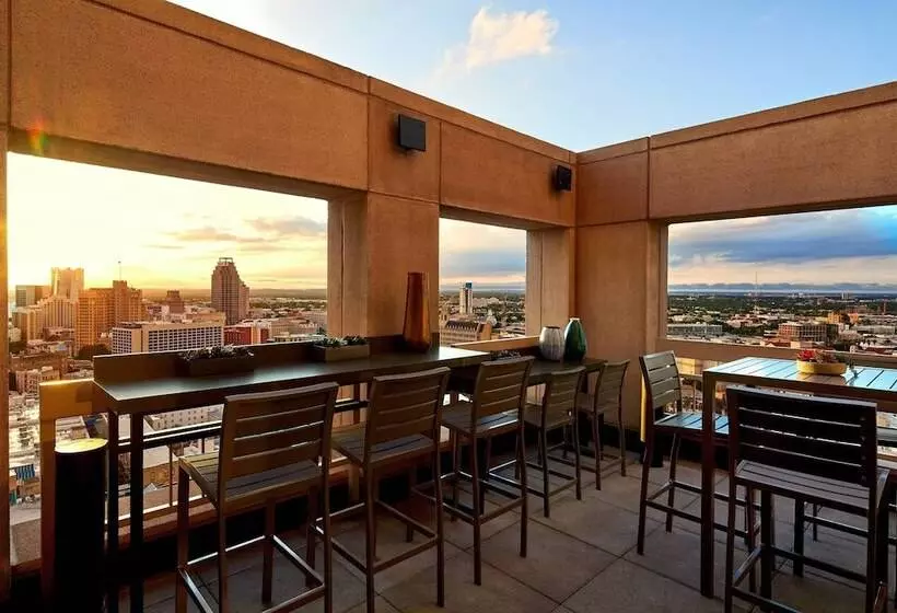 اتاق استاندارد برای معلولان, San Antonio Marriott Rivercenter On The River Walk