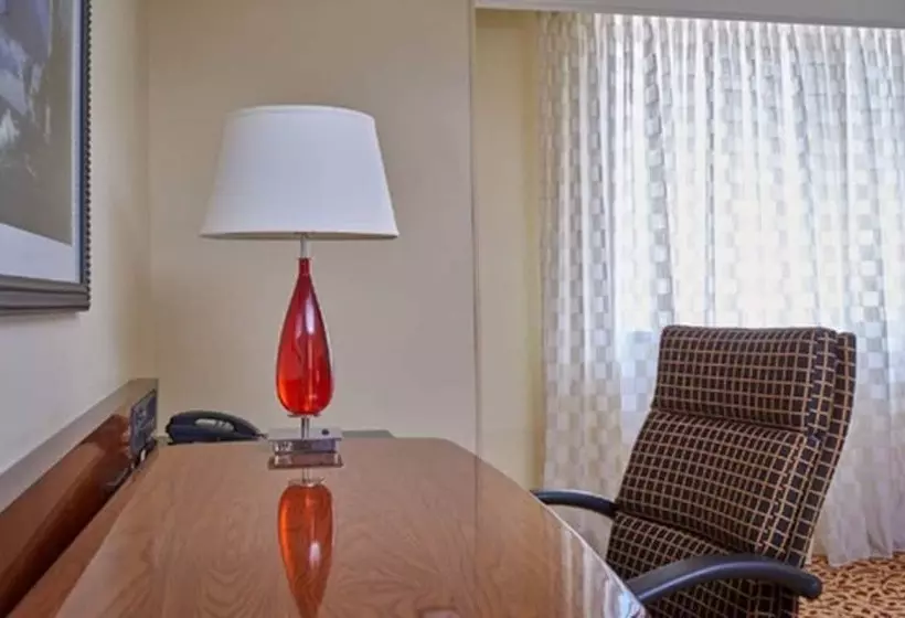 Standard-huone 2 Parivuodetta, Wyndham Cleveland Airport