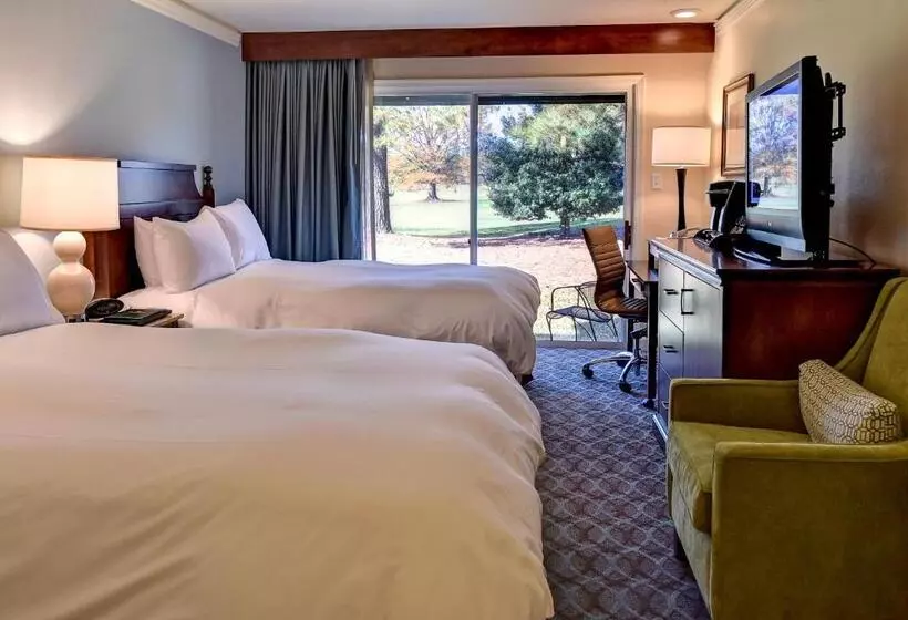 اتاق استاندارد با 2 تخت دوبل, Kingsmill Resort
