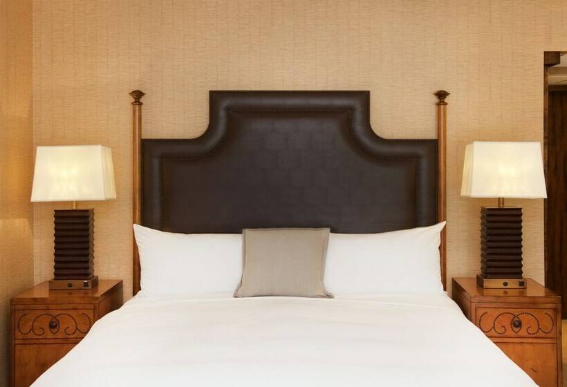 스탠다드 룸 더블 침대, Lake Arrowhead Resort And Spa