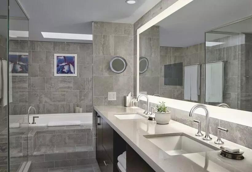 اتاق استاندارد با 2 تخت دوبل, Loews Ventana Canyon Resort