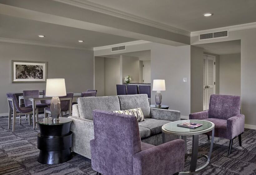 سوییت, Loews Ventana Canyon Resort