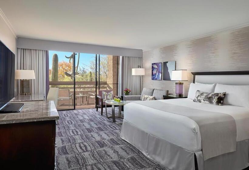חדר סטנדרט לשלושה, Loews Ventana Canyon Resort