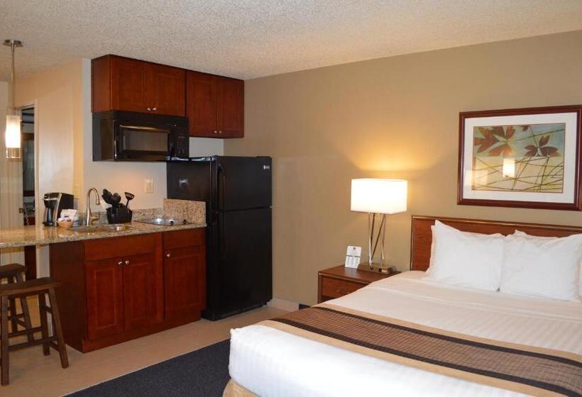 Номер Стандарт с Кухней, Best Western Cascadia Inn