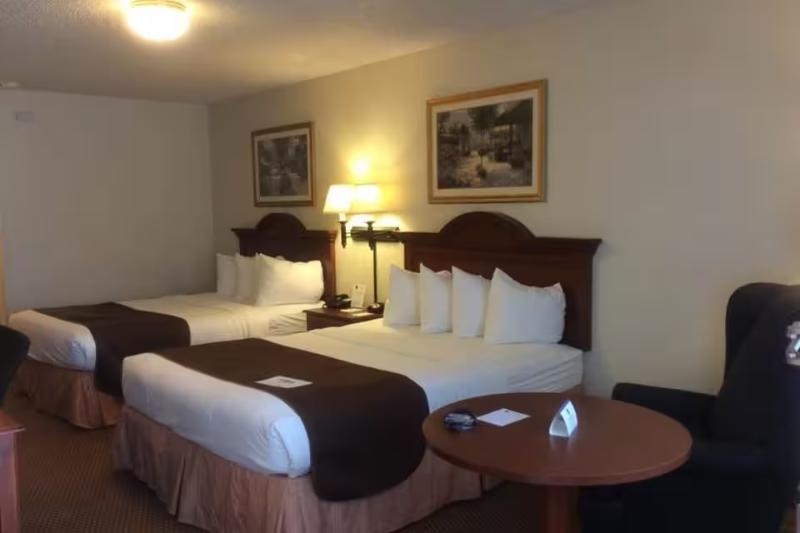 스탠다드 룸 킹사이즈 침대, Comfort Inn San Diego Airport At The Harbor