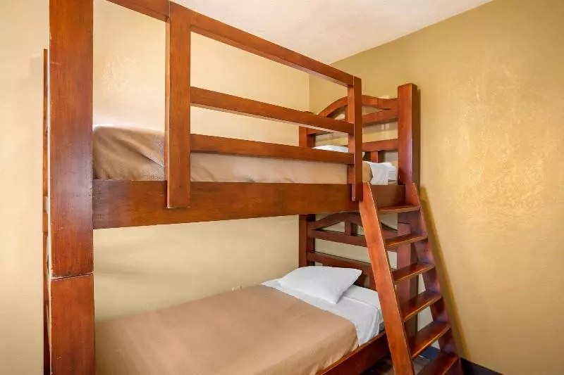 اتاق خانوادگی, Comfort Inn San Diego Airport At The Harbor