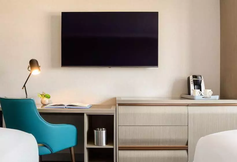 ２ダブルベッドのスタンダードルーム, Doubletree By Hilton San Francisco South Airport Blvd