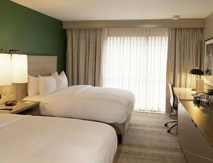 اتاق اجرایی, Hilton Birmingham Downtown At Uab