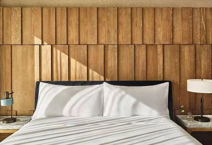 اتاق استاندارد با تخت بزرگ, Hilton Birmingham Downtown At Uab