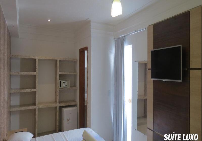 جناح سرير كينج, Hilton Boca Raton Suites